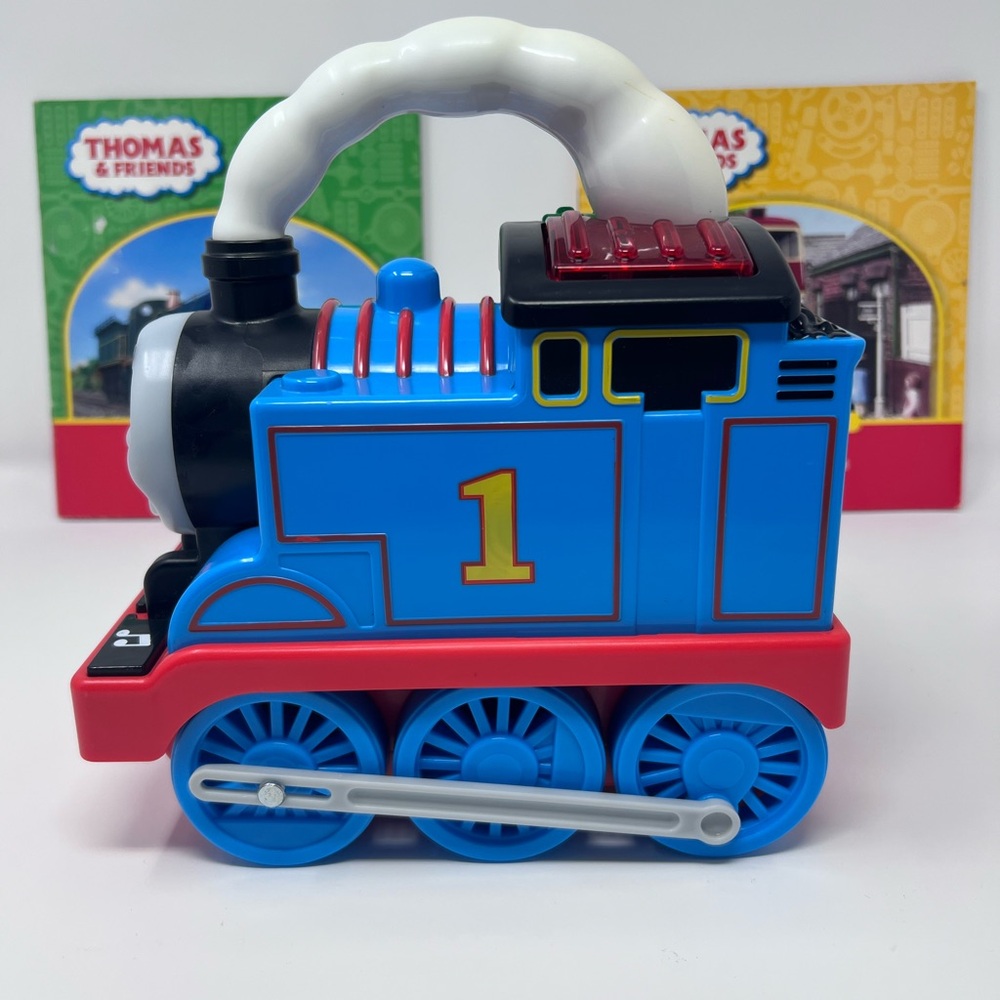 Thomas & Friends push lights and sound train - Picture 5 of 9